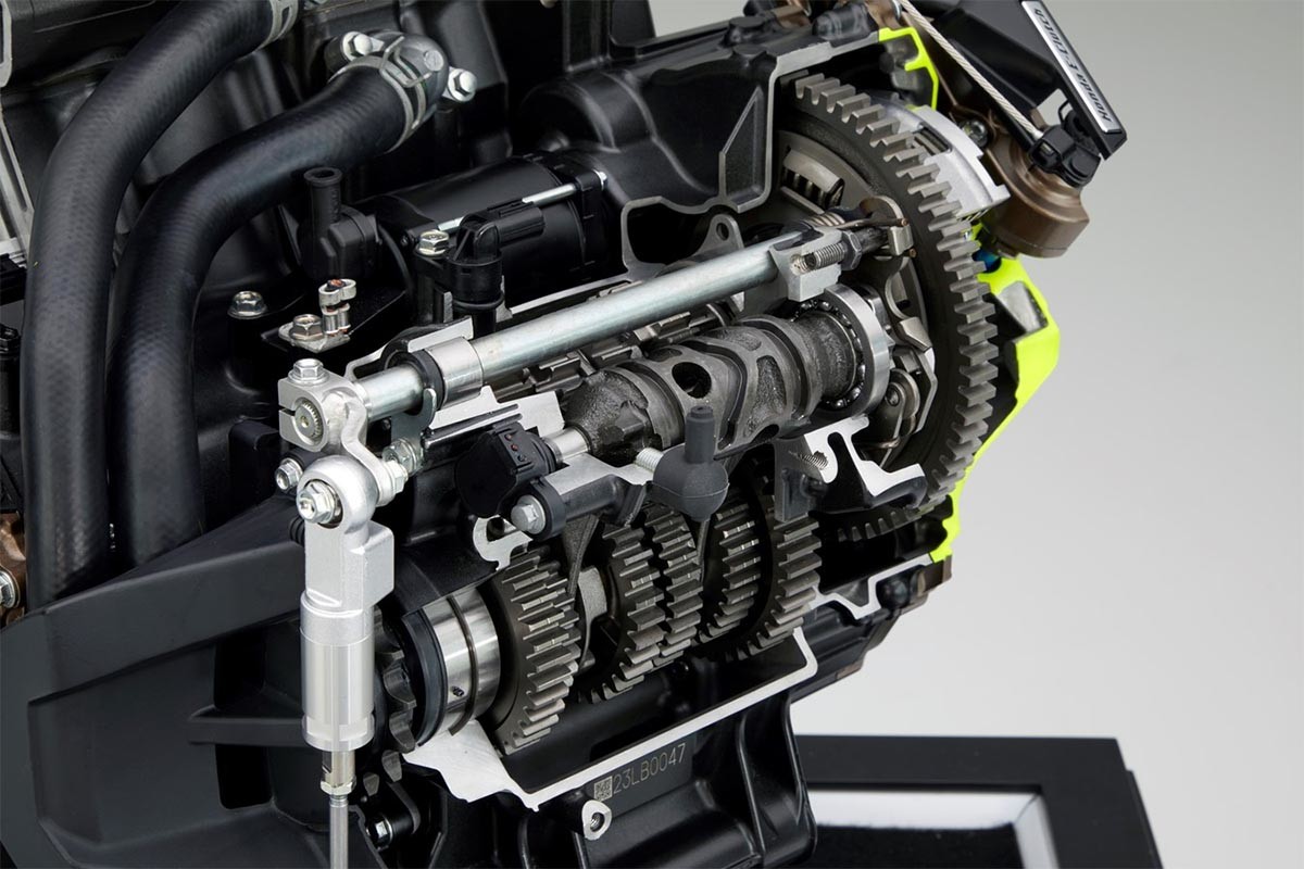 Motor y Transmisión